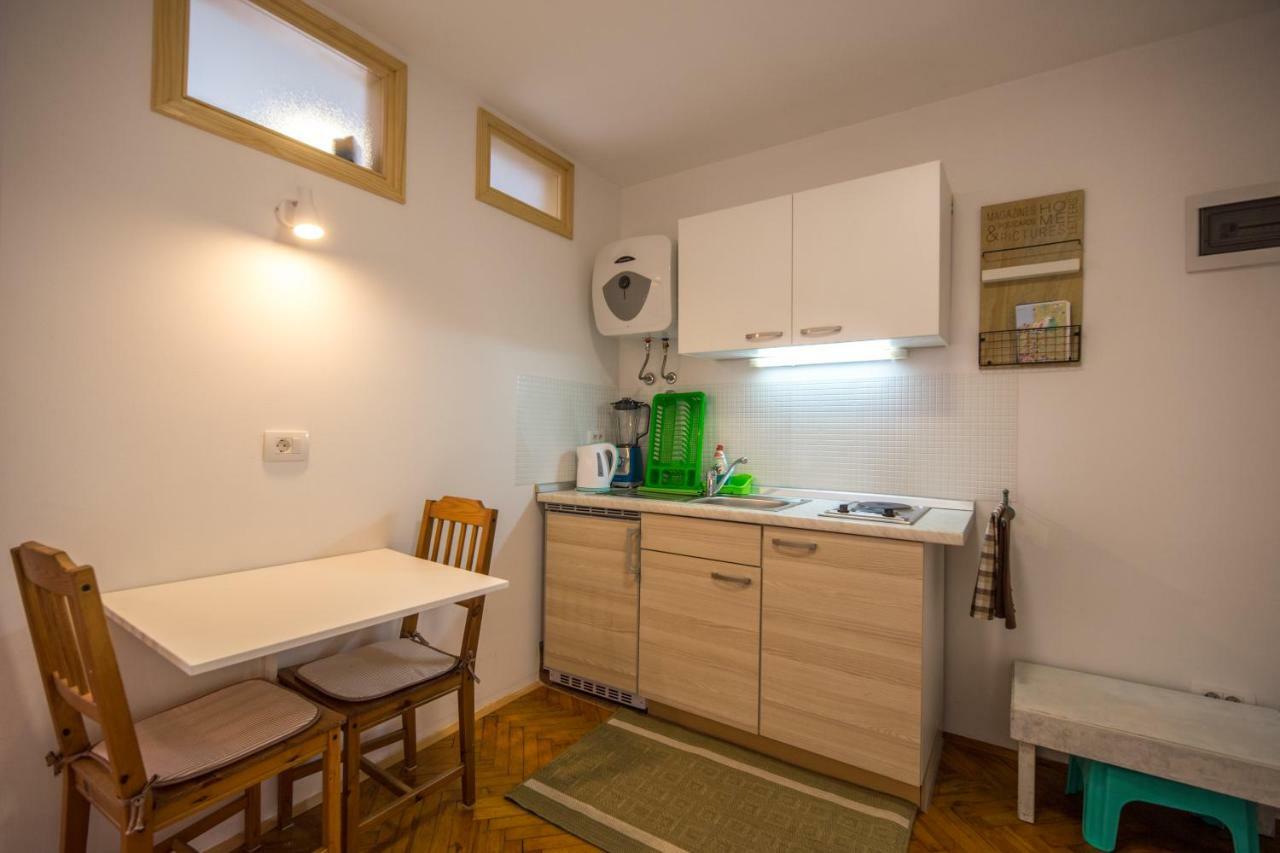 רוביני Studio Apartment Lux מראה חיצוני תמונה