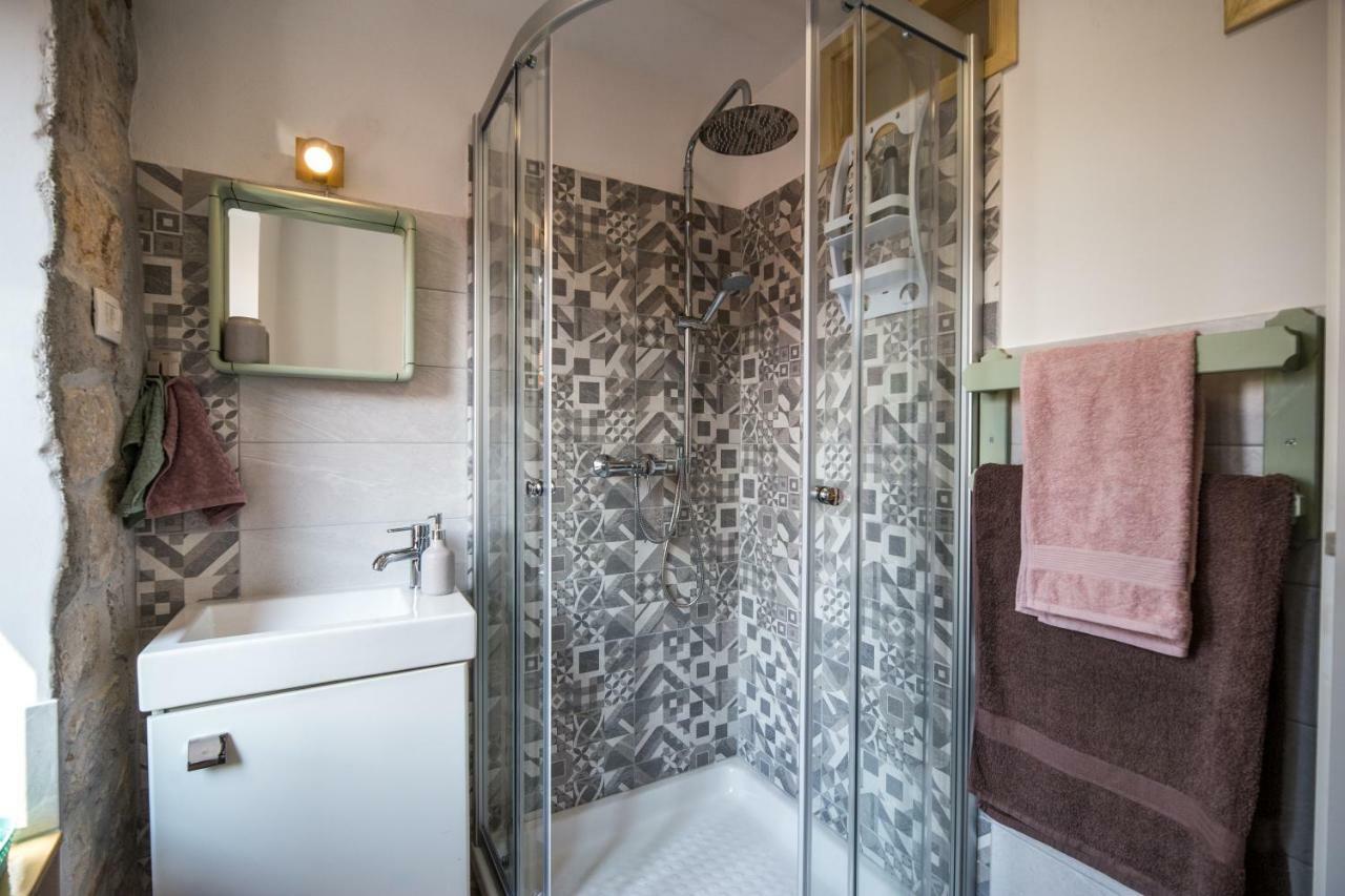 רוביני Studio Apartment Lux מראה חיצוני תמונה